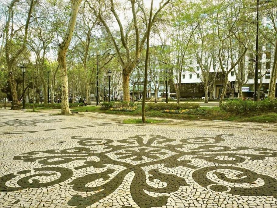 City Center Apartment - Avenida Da Liberdade Lisboa Екстериор снимка